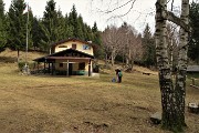 72 Baita degli Alpini di S. Giovanni Bianco (1105 m)